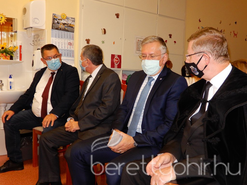 Átadták a Csoda-tár óvodát 03